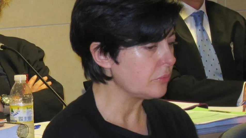 Rosario Porto (delante), durante el juicio por la muerte de Asunta. Foto EP  Archivo