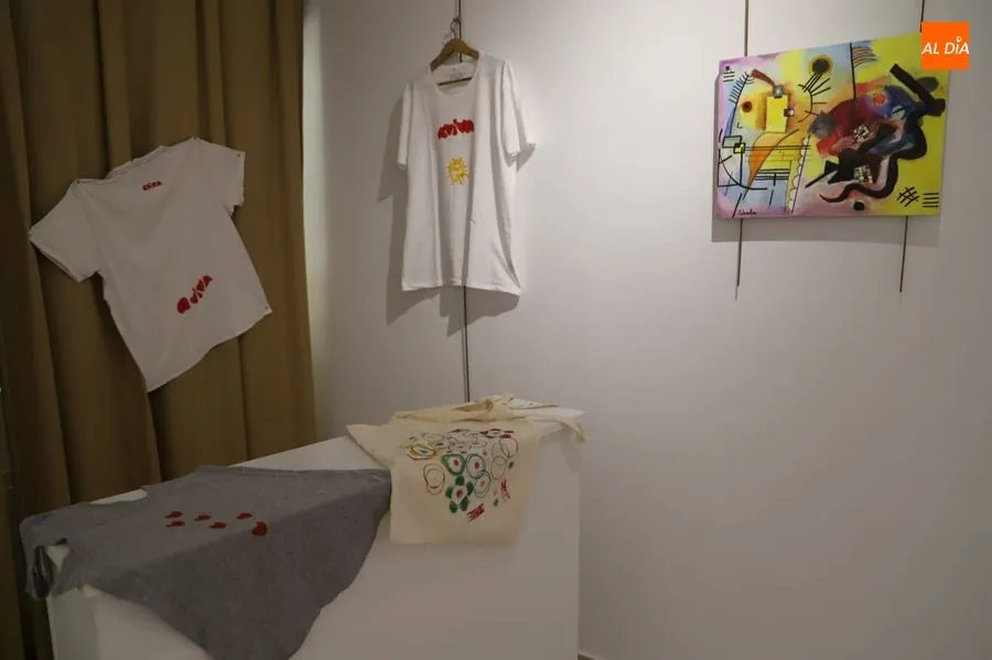 Foto 3 - El Espacio Joven acoge la exposici&oacute;n de las obras del Taller de Artes Pl&aacute;sticas y Visuales de la...