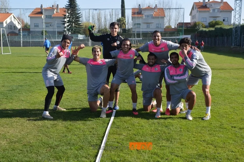 Foto 6 - &iquest;Qu&eacute; se oye en un entrenamiento del Salamanca UDS?, &iquest;qu&eacute; se dicen los jugadores?, &iquest;c&oacute;mo...
