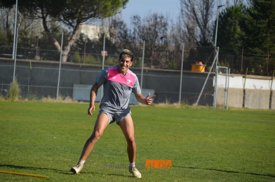 Foto 2 - &iquest;Qu&eacute; se oye en un entrenamiento del Salamanca UDS?, &iquest;qu&eacute; se dicen los jugadores?, &iquest;c&oacute;mo...