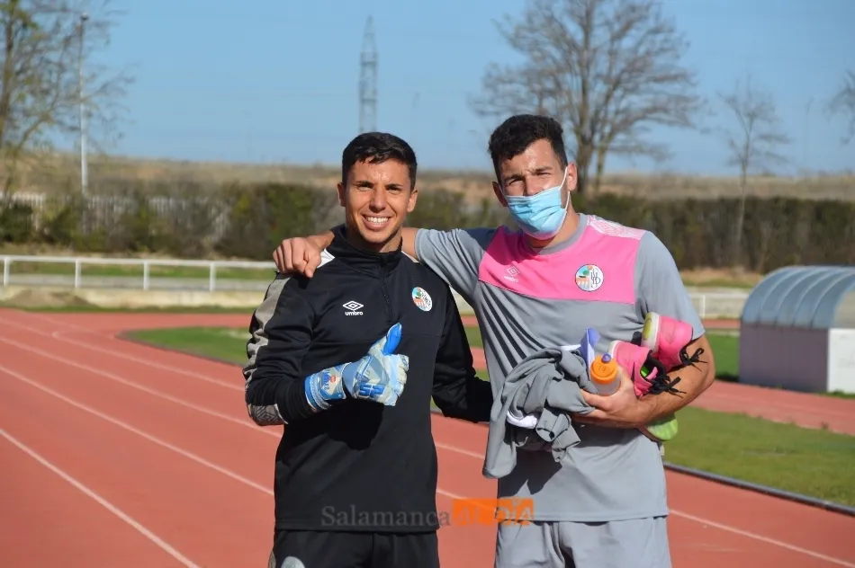 Foto 7 - El Salamanca UDS afina la punter&iacute;a en Las Pistas&hellip;&nbsp;y vuelve a marcharse al Helm&aacute;ntico para...