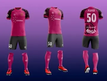 Foto 2 - El B&eacute;jar presenta sus tres equipaciones para la 2020/2021