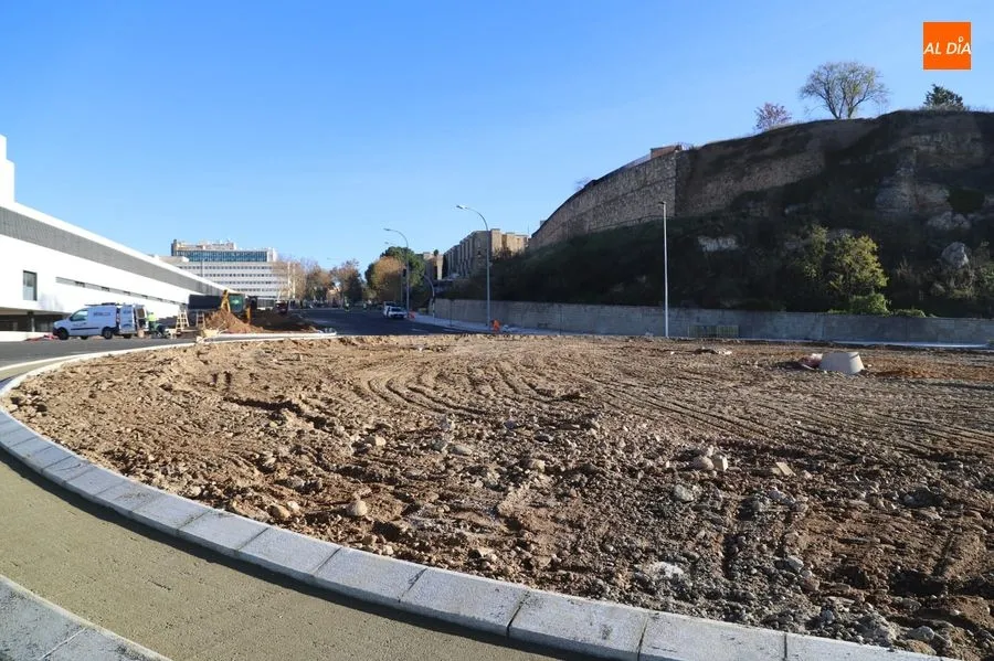 Foto 3 - El acceso al nuevo hospital se abrir&aacute; el mi&eacute;rcoles al tr&aacute;fico de veh&iacute;culos y de peatones