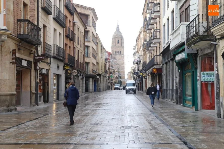 Foto de archivo del centro de Salamanca sin ambiente por el cierre de varios sectores