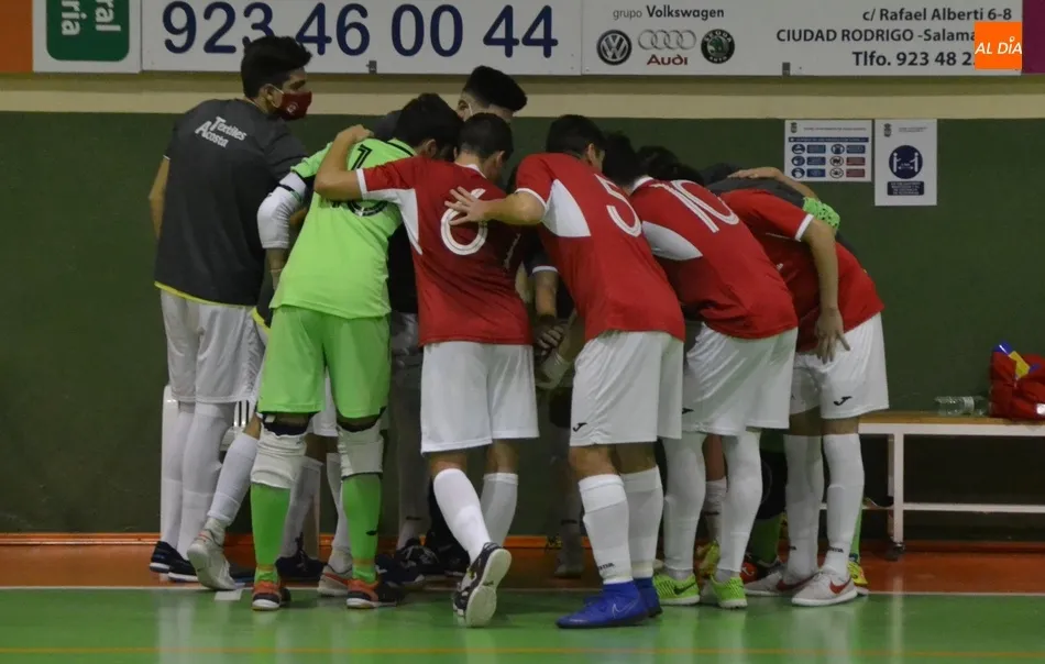 Foto 11 - El III Juvenil alcanza el p&oacute;ker de victorias de salida en una tarde en la que fueron protagonistas ...