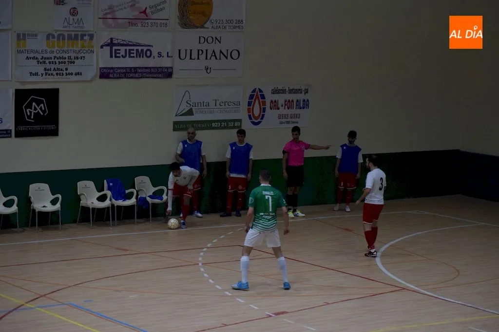 Foto 7 - El Piensos Dur&aacute;n Albense reacciona a tiempo para acabar aplastando al Domotec Le&oacute;n FS (11-3)