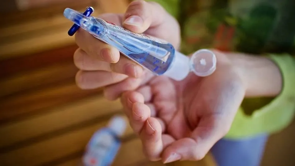 Mueren siete personas tras ingerir gel desinfectante al acabarse el alcohol en una fiesta en Rusia