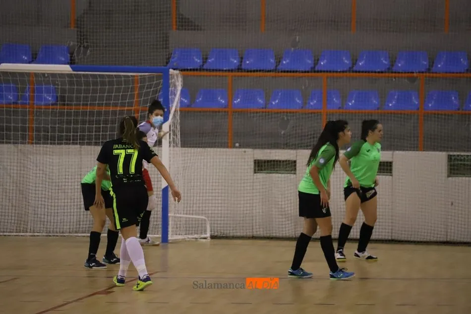 Foto 4 - El Interesala pierde en La Alamedilla con el Ence Mar&iacute;n (2-6)