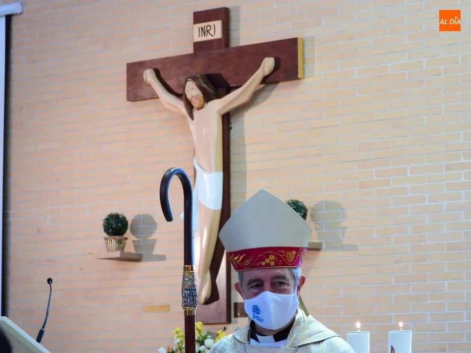 Foto 4 - La parroquia de San Jos&eacute; celebra con el Obispo el 50 aniversario de su disociaci&oacute;n con San Juan