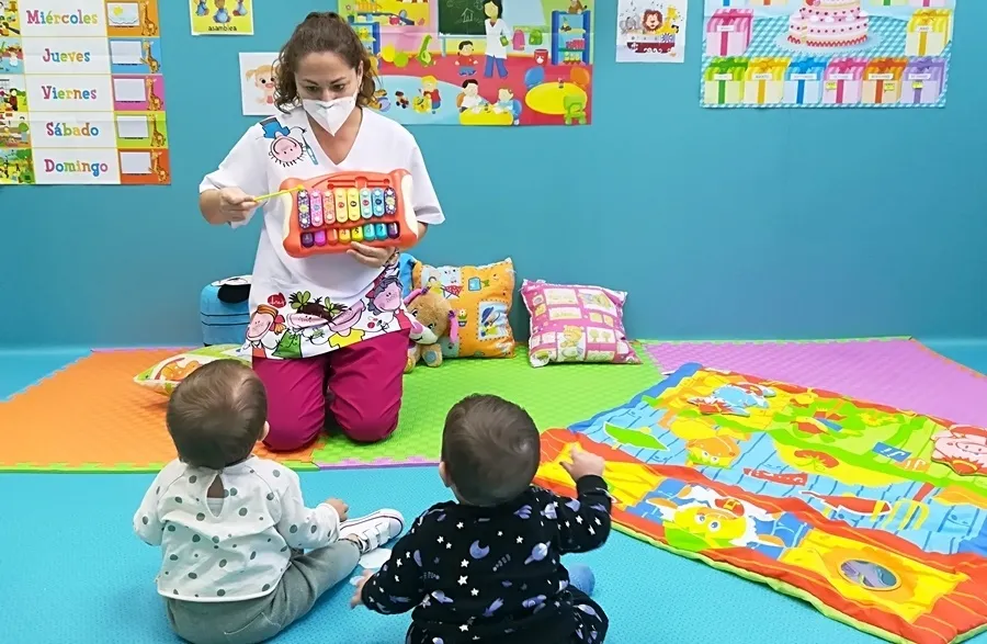 Foto 2 - El colegio Calasanz ampl&iacute;a su oferta educativa con el aula de 0 a&ntilde;os