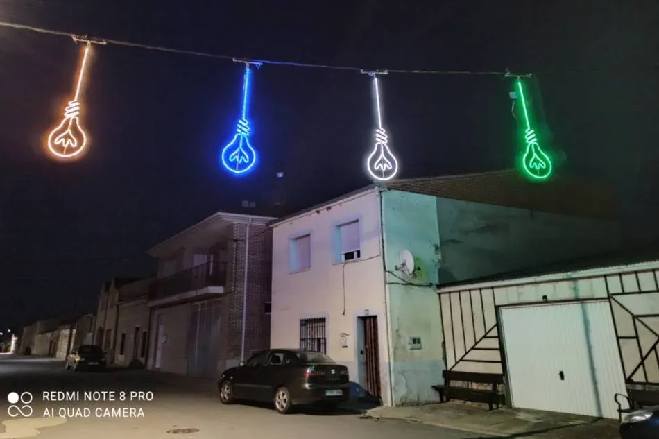 Foto 8 - Aldearrubia enciende su alumbrado navide&ntilde;o