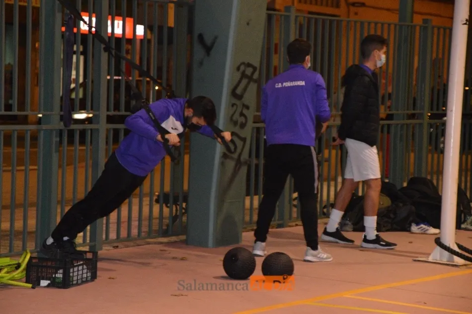 Foto 3 - El &lsquo;m&eacute;todo Huerta&rsquo; del Pe&ntilde;aranda ya tiene sus primeros frutos: los entrenamientos al aire...