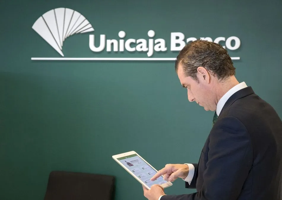 Unicaja Banco se suma al Black Friday con bonificaciones en las aportaciones extraordinarias a sus...