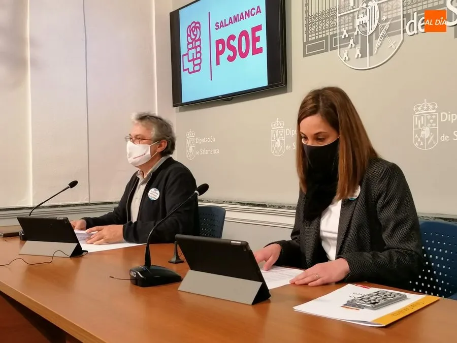 Foto 2 - El Grupo Socialista propone a la Diputaci&oacute;n un Plan de Vivienda Rural para combatir la...