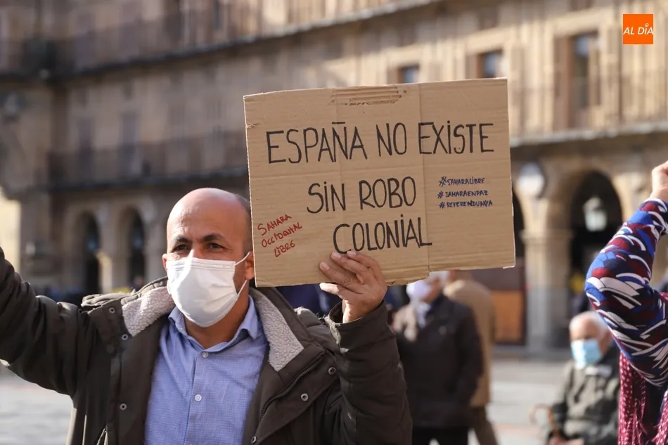 Foto 11 - La Plaza Mayor acoge una manifestaci&oacute;n a favor del Pueblo Saharui