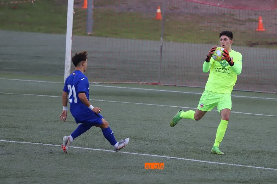 Foto 5 - Primera victoria del curso para el Santa Marta sobre el Getafe (1-0)