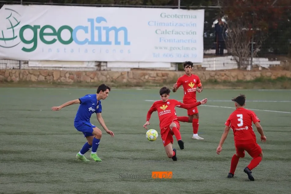 Foto 2 - Primera victoria del curso para el Santa Marta sobre el Getafe (1-0)