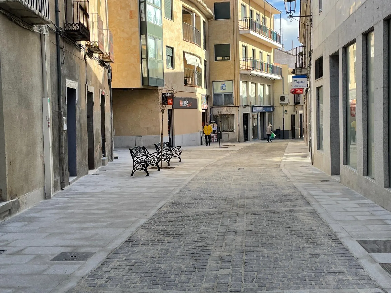 Foto 2 - Finalizan las obras de acondicionamiento y mejora de la calle S&aacute;nchez Llevot  