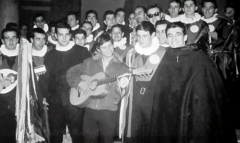 Manuel Benitez el Cordobés con la tuna