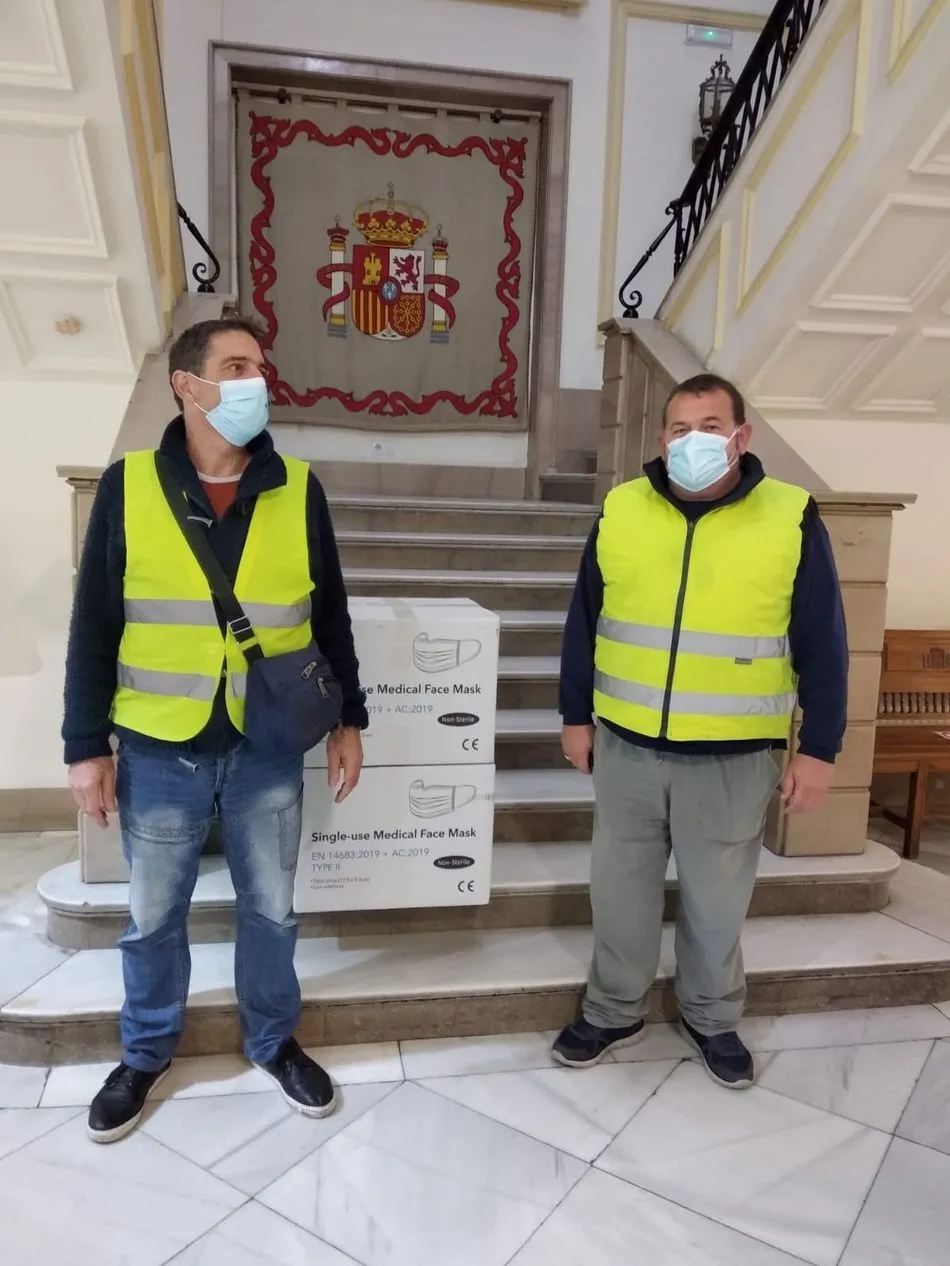 Foto 3 - Llegan a Salamanca 88.000 mascarillas para su reparto entre los colectivos m&aacute;s vulnerables