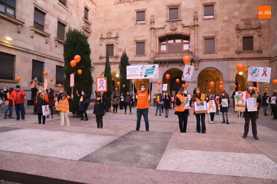 Concentración en la Plaza de la Constitución en protesta contra la Ley Celaá. Fotos: Lydia González