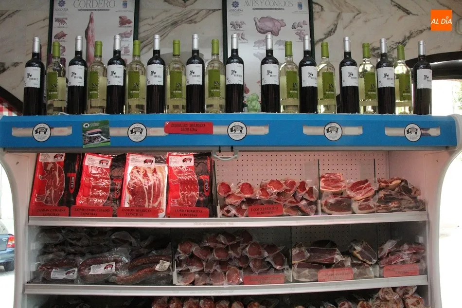 Foto 7 - Jamones y Embutidos Prieto, para saborear la dehesa all&aacute; donde est&eacute;s  