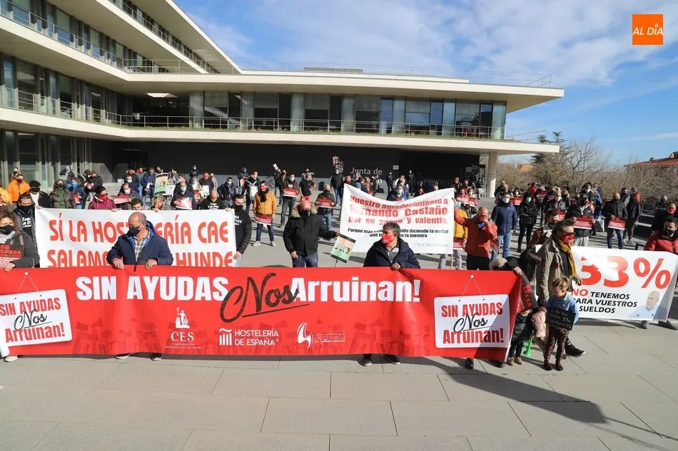 Foto 4 - Los hosteleros piden el 'modelo Madrid'&nbsp; e Igea dice que los aforos dependen del nivel de alerta
