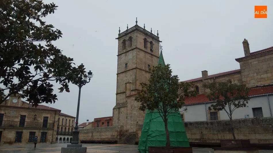 Foto 3 - La nieve recibe a la hosteler&iacute;a de Vitigudino en su regreso  