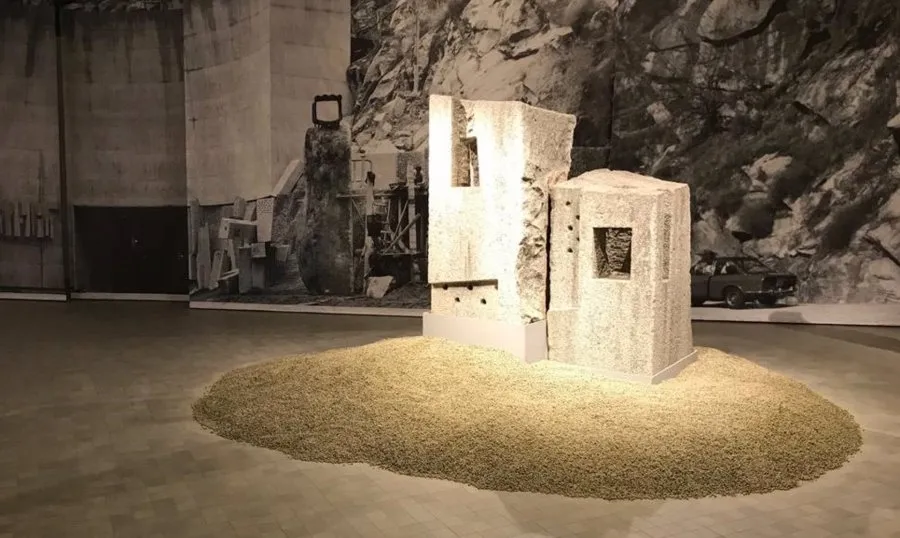 La gran bóveda de Aldeadávila, cuya construcción supuso seis meses, es la obra con la que Pablo Serrano erigió la entrada del túnel de acceso a la central