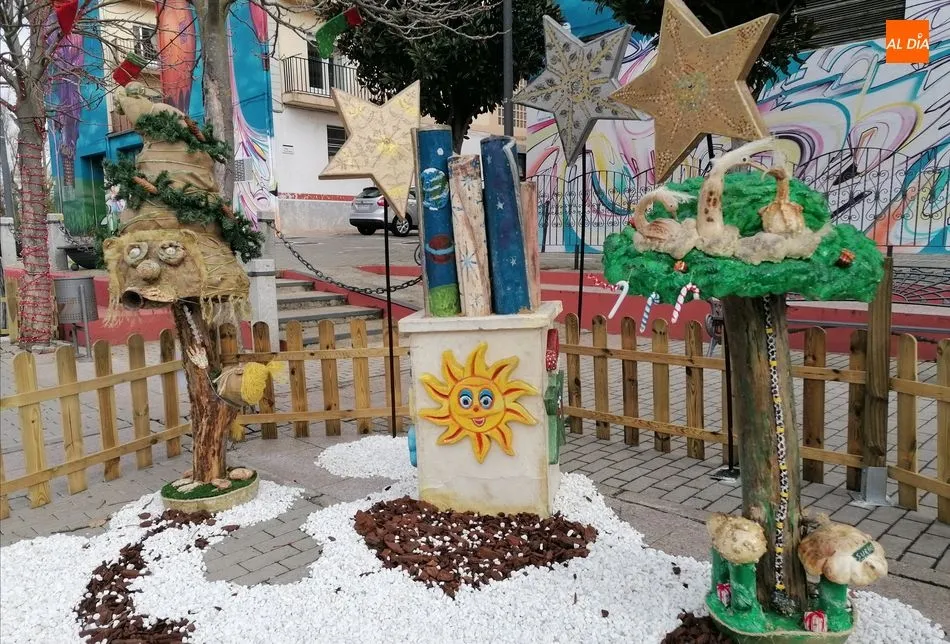 Foto 3 - Santa Marta recicla sus carrozas para construir un &lsquo;Peque&ntilde;o Poblado Navide&ntilde;o&rsquo;