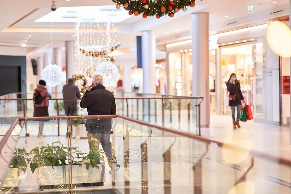 Foto 9 - Tiendas, restaurantes y cines, abiertos en el Centro Comercial El Tormes