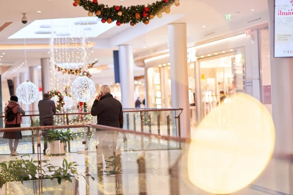 Foto 4 - Tiendas, restaurantes y cines, abiertos en el Centro Comercial El Tormes