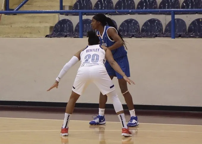 Hayes, ante Bentley / CB Avenida