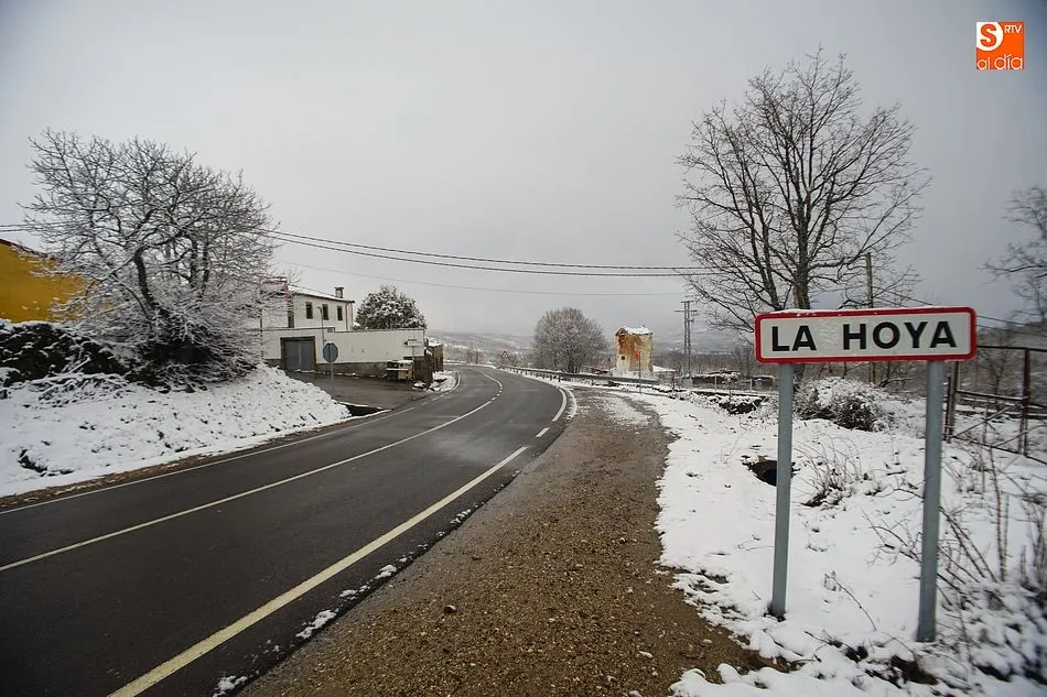 Carretera DSA-180 en La Hoya - Archivo