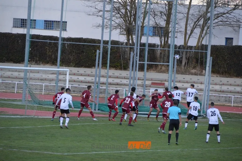 Foto 3 - Pena m&aacute;xima para el filial del Salamanca UDS al perder por la m&iacute;nima con la Cultural &lsquo;B&rsquo; (0-1)