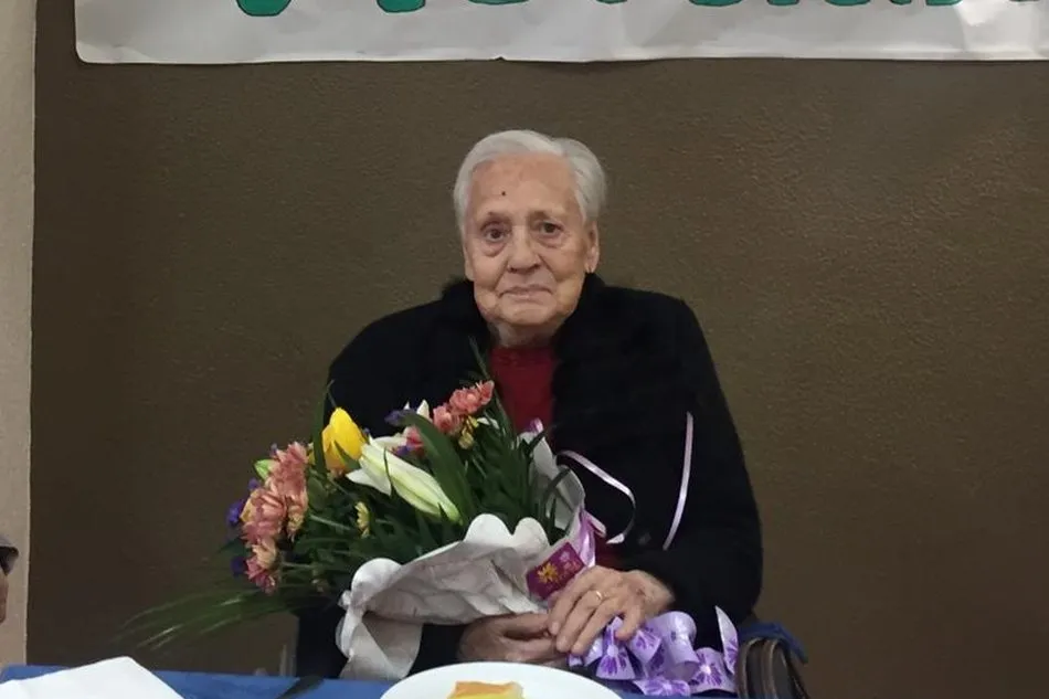 Foto 4 - Victorina Andr&eacute;s Vicente celebra en Aldead&aacute;vila su cien cumplea&ntilde;os en la residencia municipal La ...