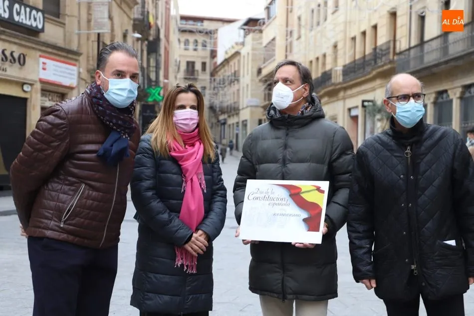 Foto 4 - El PP de Salamanca llama a defender la Constituci&oacute;n frente a quienes pretenden destruir Espa&ntilde;a