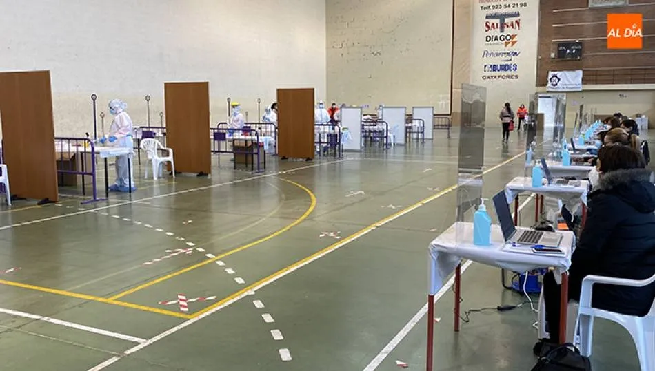 Realización de tests de antígenos en Peñaranda - Archivo