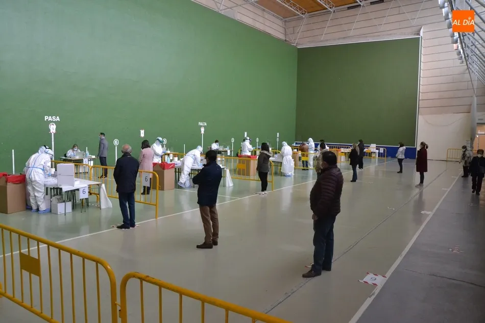 Foto 5 - Ning&uacute;n positivo en los 892 tests realizados durante la ma&ntilde;ana del domingo  