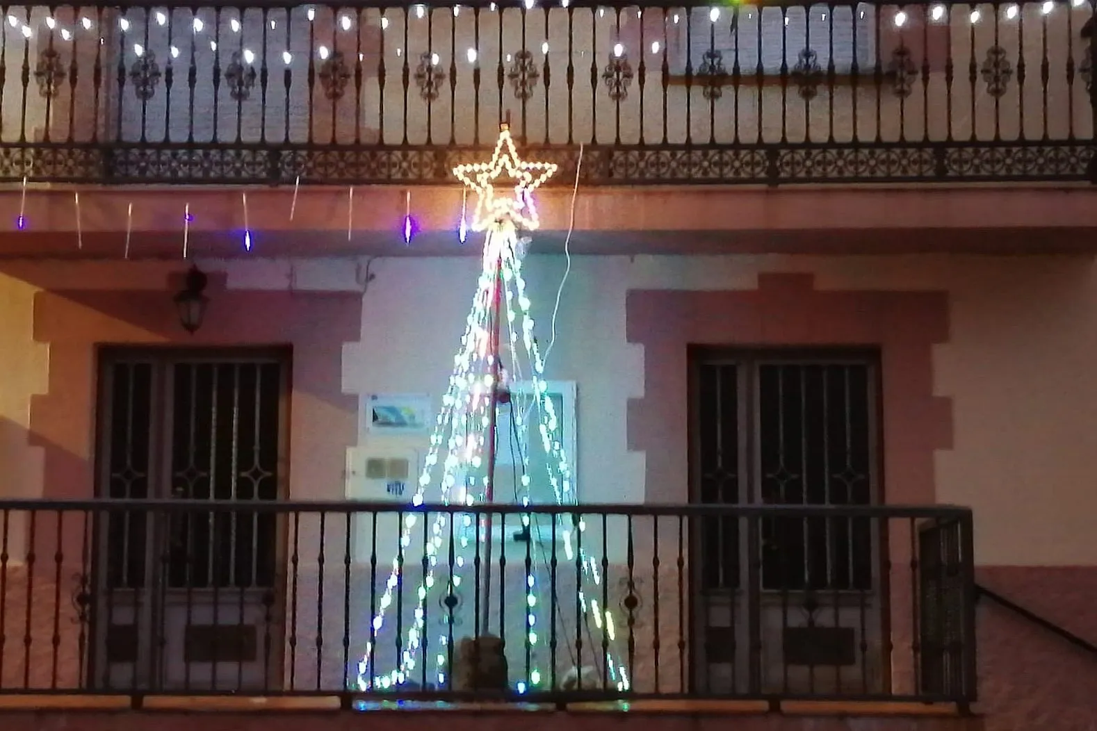 Foto 4 - La Navidad llega a Cabeza del Caballo  