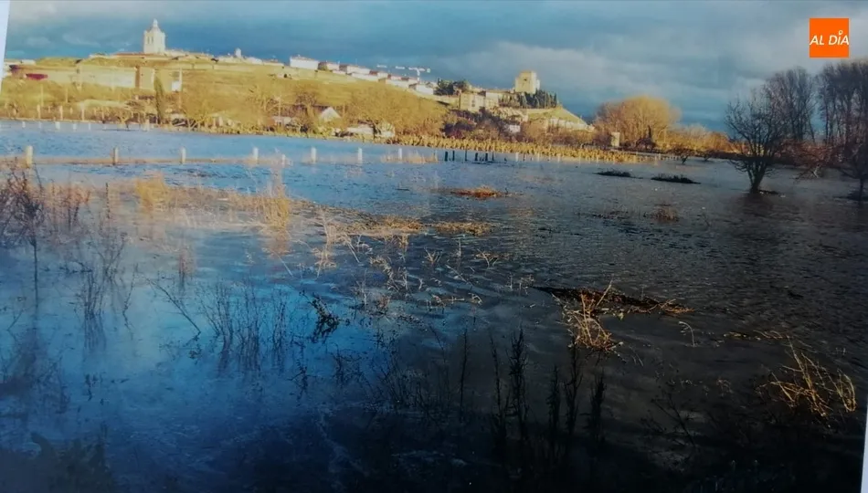 Foto 7 - Riberas del &Aacute;gueda rememora la gran riada que inund&oacute; el Arrabal del Puente hace justo 20 a&ntilde;os  