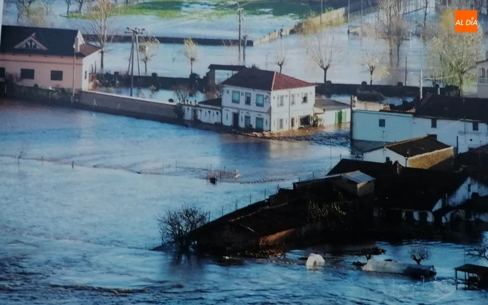 Foto 3 - Riberas del &Aacute;gueda rememora la gran riada que inund&oacute; el Arrabal del Puente hace justo 20 a&ntilde;os  