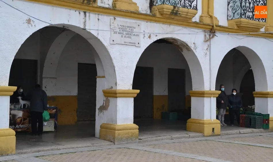 Foto 7 - Versi&oacute;n adelantada del Mercado de los Martes en una Plazuela totalmente renovada  
