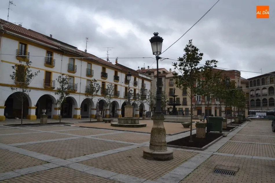 Foto 3 - Versi&oacute;n adelantada del Mercado de los Martes en una Plazuela totalmente renovada  