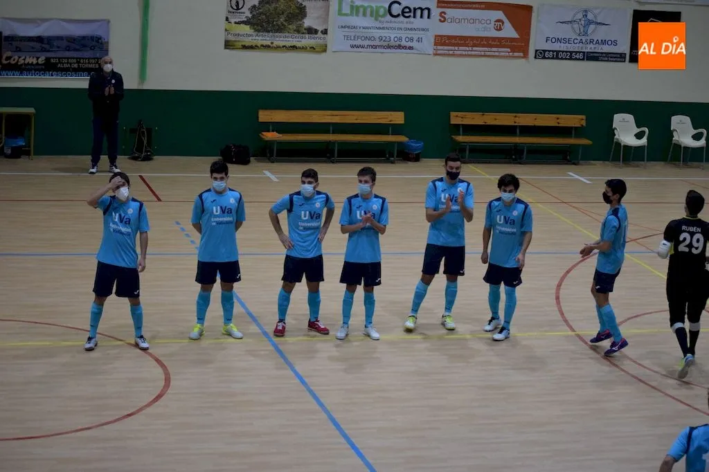 Foto 8 - El Piensos Dur&aacute;n Albense no es capaz de derribar el muro del Universidad de Valladolid (1-3)
