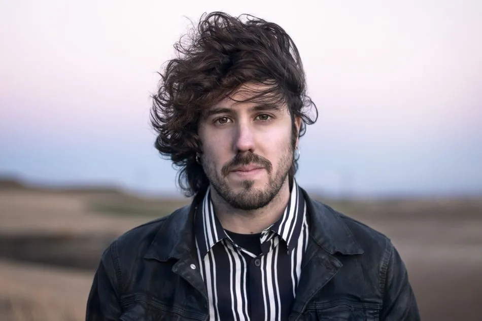 Kike M publicará su primer álbum en enero - KM