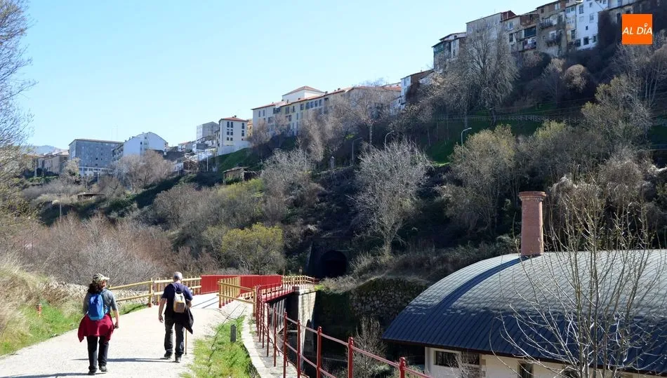 Tramo del Camino Natural de la Ruta de la Plata a su paso por Béjar