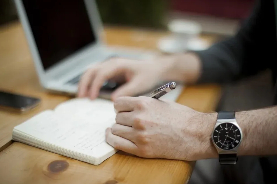 Pasos a seguir para tramitar la baja laboral por Covid-19