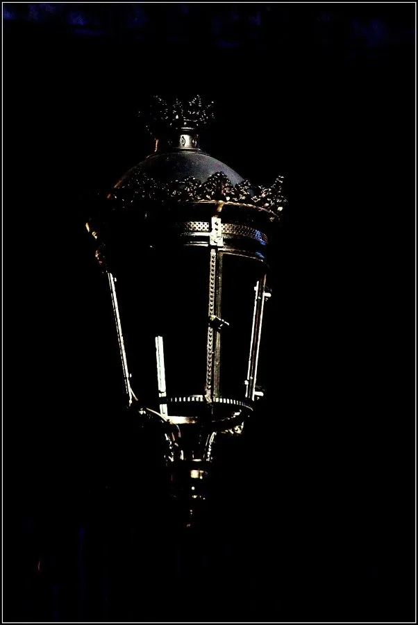 Foto 7 - A la luz de las farolas