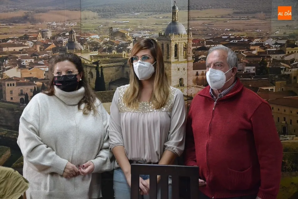 Renovada la subvención anual de 2.000€ a la Asociación Española contra el Cáncer  